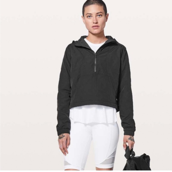 Lululemon Cropped Jacket - Size 12 - Picture 1 of 3